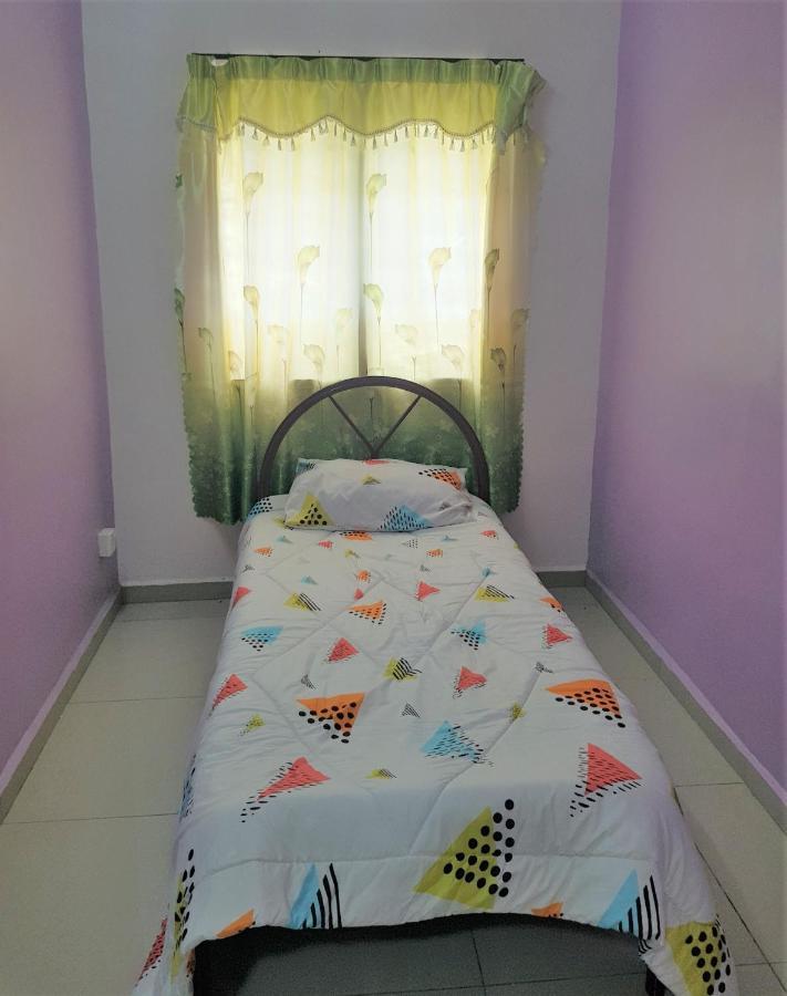 Oyo Home 90250 Sutera Wangi 3Bhk Apartment Ayer Keroh Luaran gambar