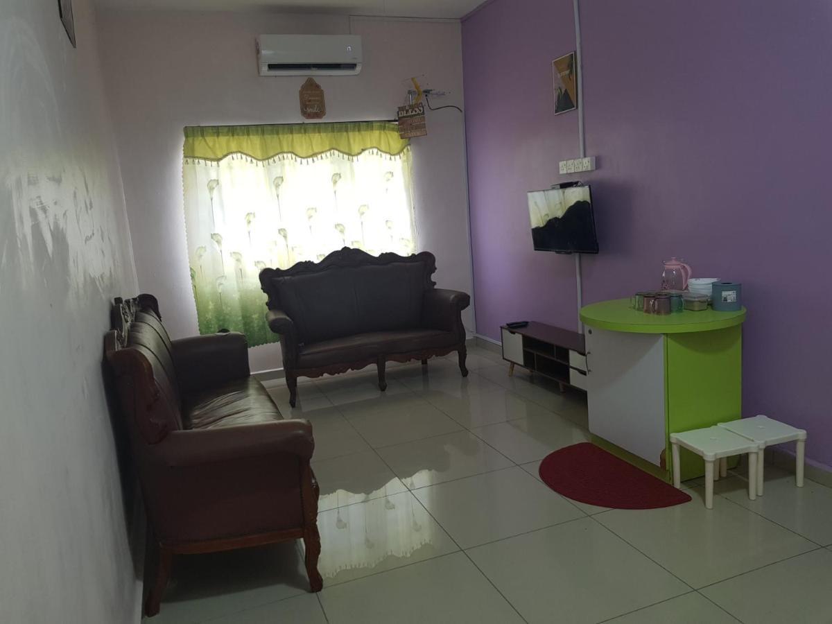 Oyo Home 90250 Sutera Wangi 3Bhk Apartment Ayer Keroh Luaran gambar
